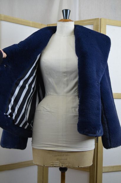 MANOUSH

Veste en fausse fourrure/peluche...