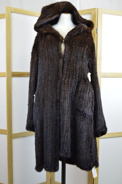 GERARD DAREL

Gilet long à capuche en vison...