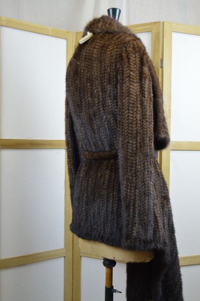 PELLESSIMO

Gilet/veste en vison tricoté...