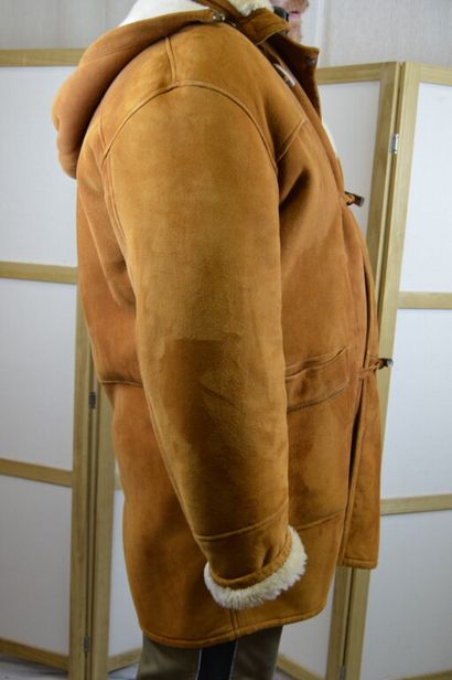 REVILLON BOUTIQUE PARIS

Duffle coat d'homme...