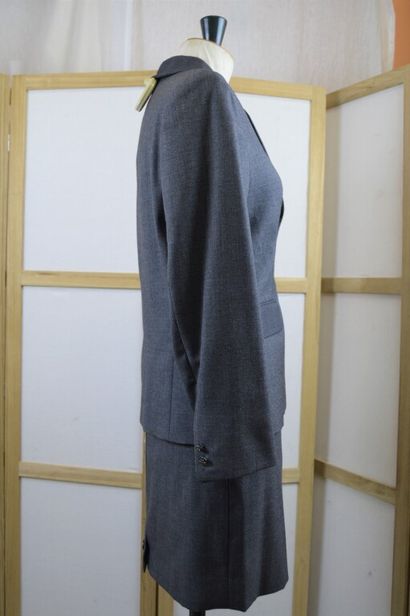 HERMES, Paris. 

Ensemble tailleur veste...