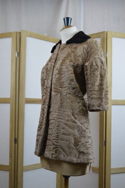 MARNI

Manteau court à manches courtes en...