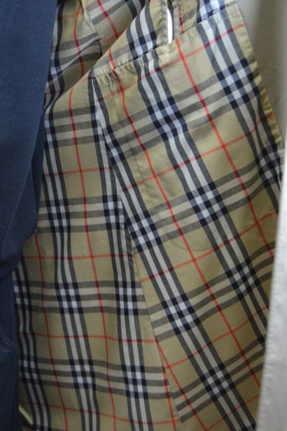 BURBERRYS Made in England

Imperméable raglan...