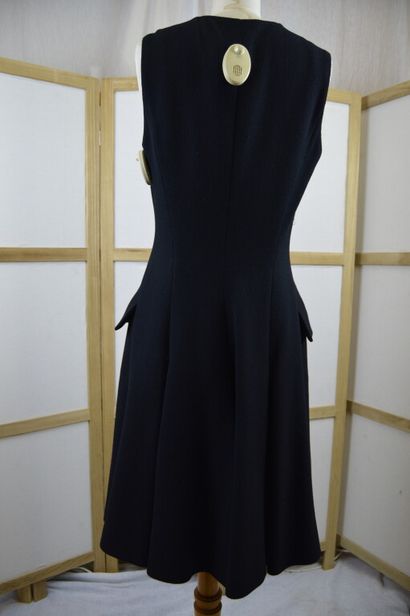 CHRISTIAN DIOR

Robe portefeuille sans manche...