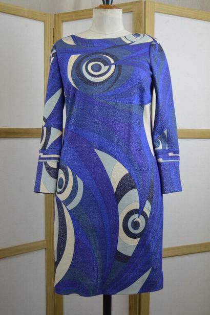 EMILIO PUCCI

Modèle 96RH48. 

Robe droite...