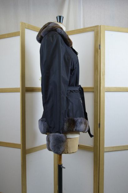 SPRUNG FRERES

Veste pelisse en nylon noire...
