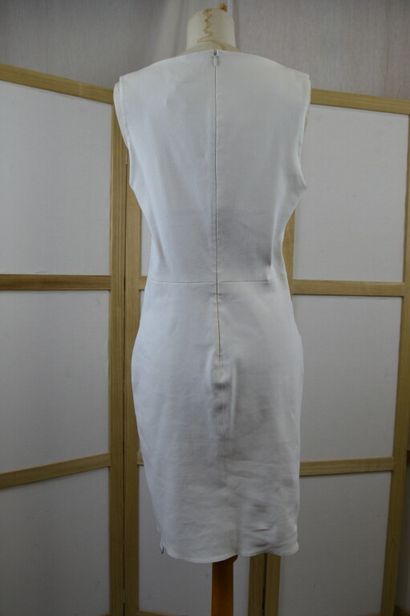 LANVIN. Collection été 2013. 

Robe droite...