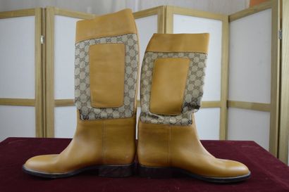 GUCCI Horse, Made in Italy

Paire de bottes...