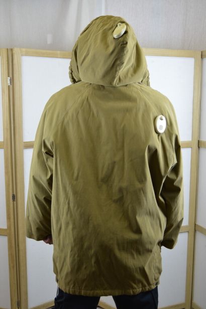 
BURBERRYS, Made in England




Parka d'homme...