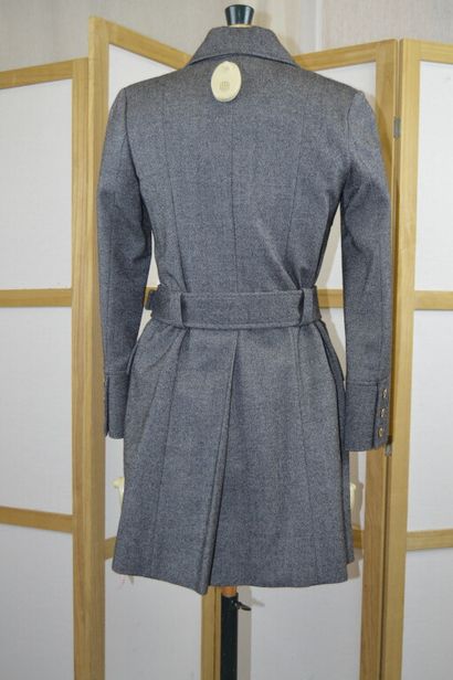 GUCCI

Manteau/trench en lainage gris boutonnage...