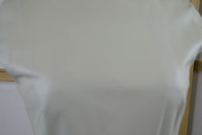 
CHRISTIAN DIOR PARIS




Robe manches courtes...