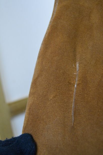 SAM ROME

Manteau long peau lainé vison marron...