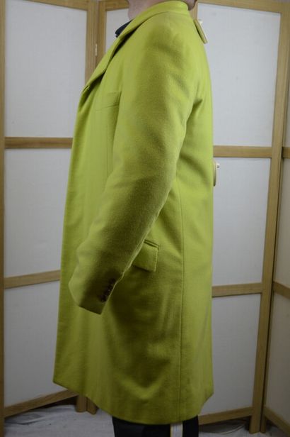 HERMES, Made in Italy

Manteau long d'homme...