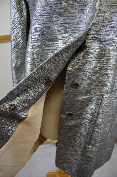 CHLOE. 

Manteau de cérémonie léger en lamé...