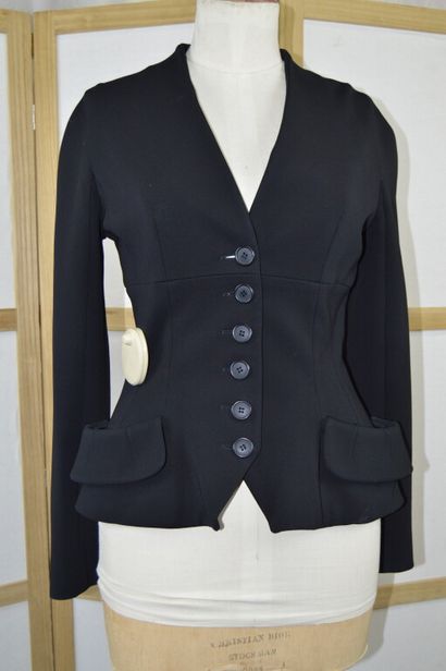 CHRISTIAN DIOR PARIS

Veste en crêpe noire...