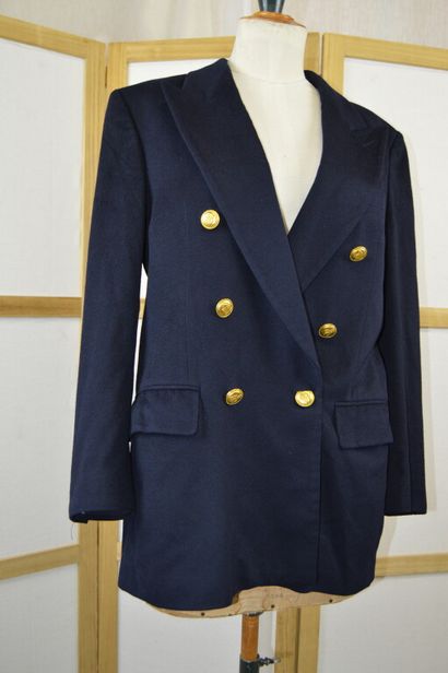 LANVIN, Paris.

Il pour ELLE. Vintage. 

Veste...
