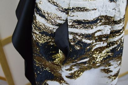 ALBERTA FERRETTI

Robe de soirée sans manches...