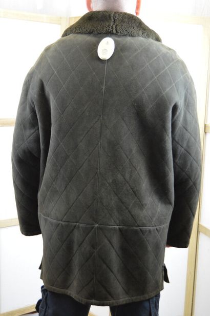 HERMES VINTAGE

Manteau d'homme ¾ en peau...