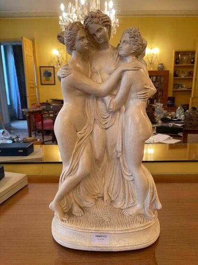 Les trois grâces. 

Groupe en plâtre. 

Signé...