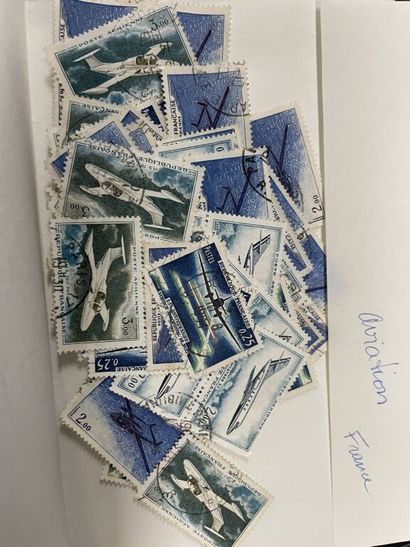Très fort lot de timbres du monde entier...