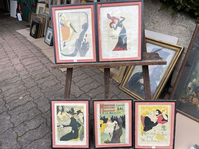 D'après TOULOUSE-LAUTREC

Ensemble de 5 affiches...