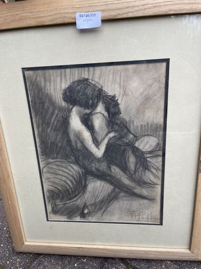 École du XXe siècle

Couple de femmes enlacés.

Fusain...