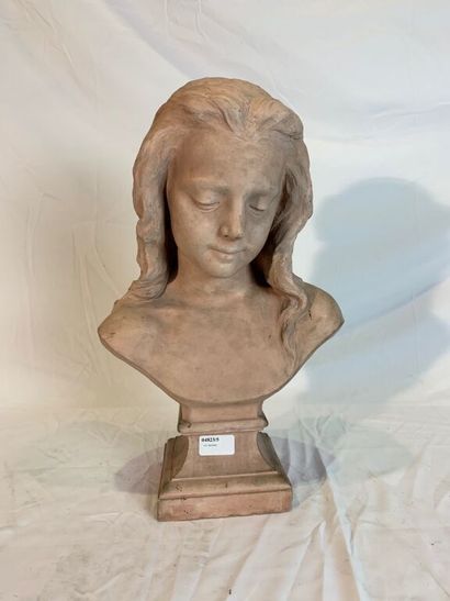 Faraill (XXe).

Buste de jeune fille sur...