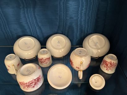 VINCENNES. 
Porcelain coffee set with cherubs...