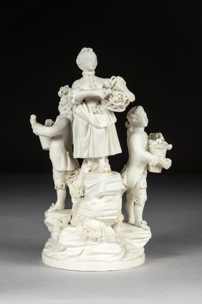 MENNECY. 
Porcelain cookie turntable group...