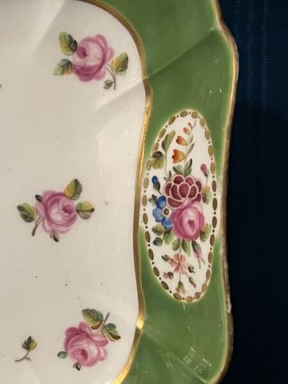 In the Sèvres style. 
Porcelain scalloped...