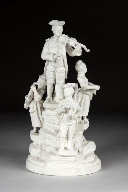 MENNECY.
Rotating group in soft porcelain...