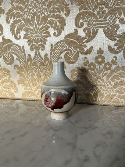 Mami KANNO (20th century). 
Small baluster...