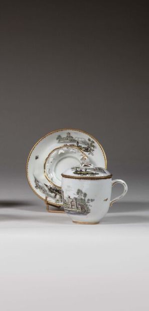 PARIS (Manufacture de Locré). 
Porcelain...