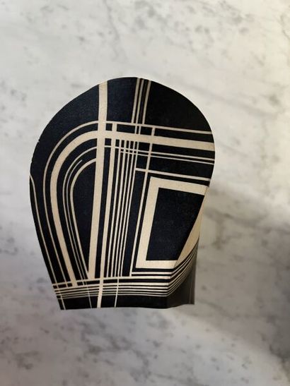 Sandrine TONNELIER (né en 1972). 
Sculpture...