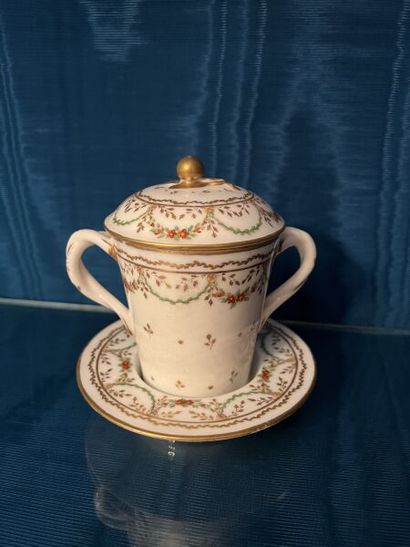 PARIS (Honoré & Cie).
Porcelain Trembleuse...