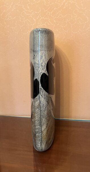 Alain & Marisa BEGOU (nés en 1945 et 1948).
Vase...