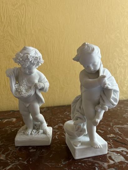 SÈVRES.
Suite of four porcelain bisque statuettes...