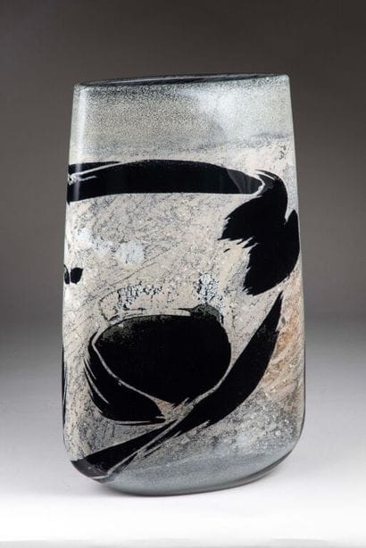 Alain & Marisa BEGOU (nés en 1945 et 1948).
Vase...