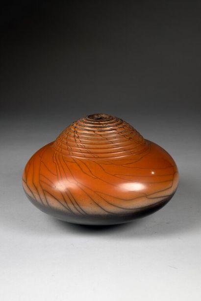 Duncan AYSCOUGH (XXe?siècle). 
Vase toupie...