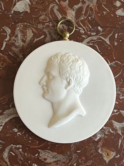 SÈVRES.
Porcelain cookie medallion illustrating...