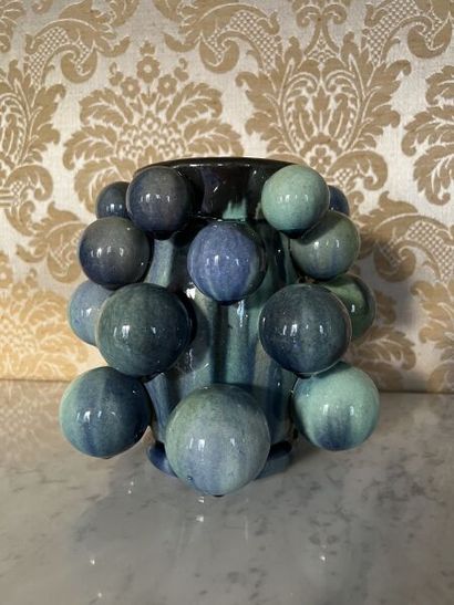 Kate MALONE (born 1959). 
Porcelain stoneware...