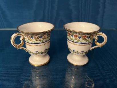 SÈVRES. 
Pair of porcelain ice cups with...