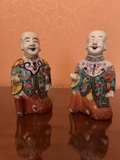 CHINA.
Pair of Ho-ho servants in polychrome...