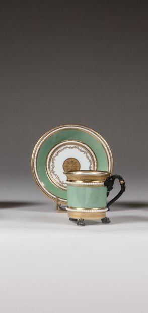 PARIS (Manufacture de Locré). 
Porcelain...