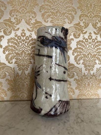 Catherine VANIER (née en 1943).
Vase cylindrique...