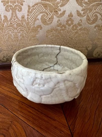 JAPAN, MINO (CHINO) kilns. 
Circular stoneware...