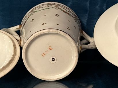 PARIS (Honoré & Cie).
Porcelain Trembleuse...