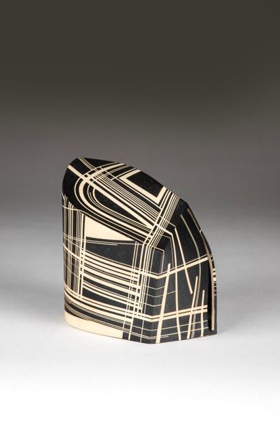 Sandrine TONNELIER (né en 1972). 
Sculpture...