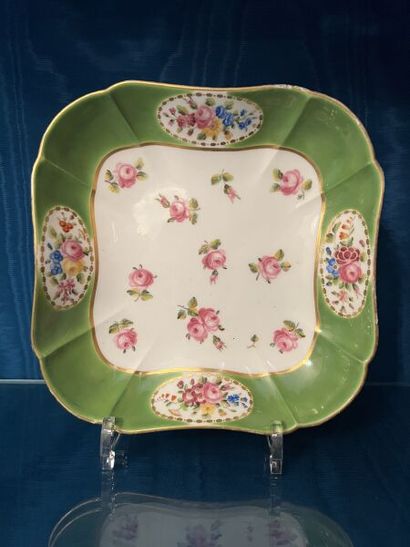 In the Sèvres style. 
Porcelain scalloped...