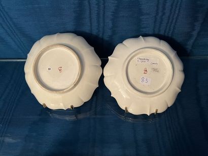 CHANTILLY.
Pair of scalloped soft-paste porcelain...